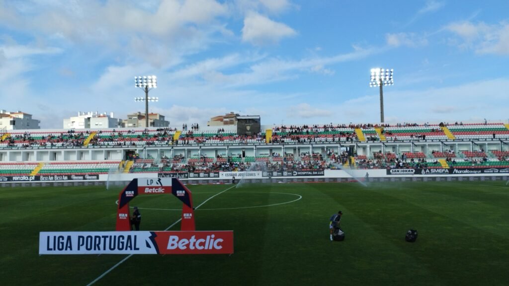 Estádio José Gomes